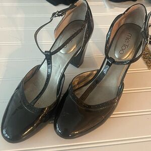Me too. Patent Black Strappy Heels 👠